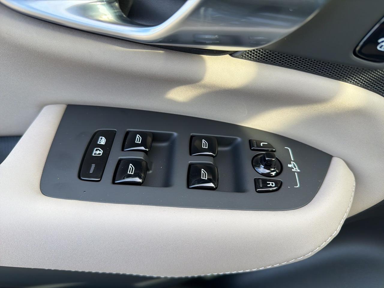 2026 Volvo XC90 Plug-In Hybrid T8 Plus Bend OR