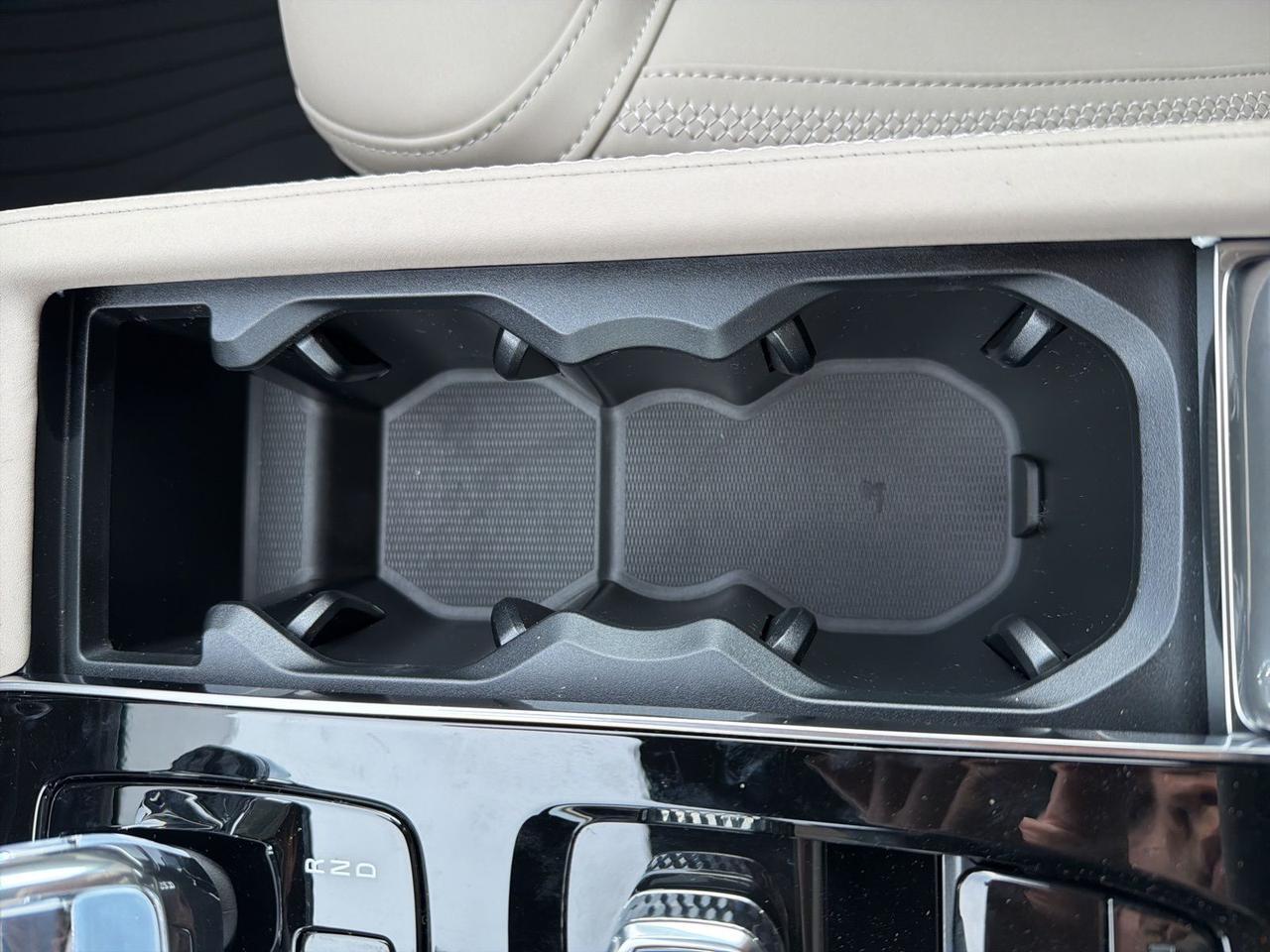 2026 Volvo XC90 Plug-In Hybrid T8 Plus Bend OR