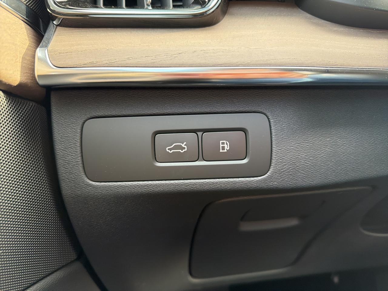 2026 Volvo XC90 Plug-In Hybrid T8 Plus Bend OR