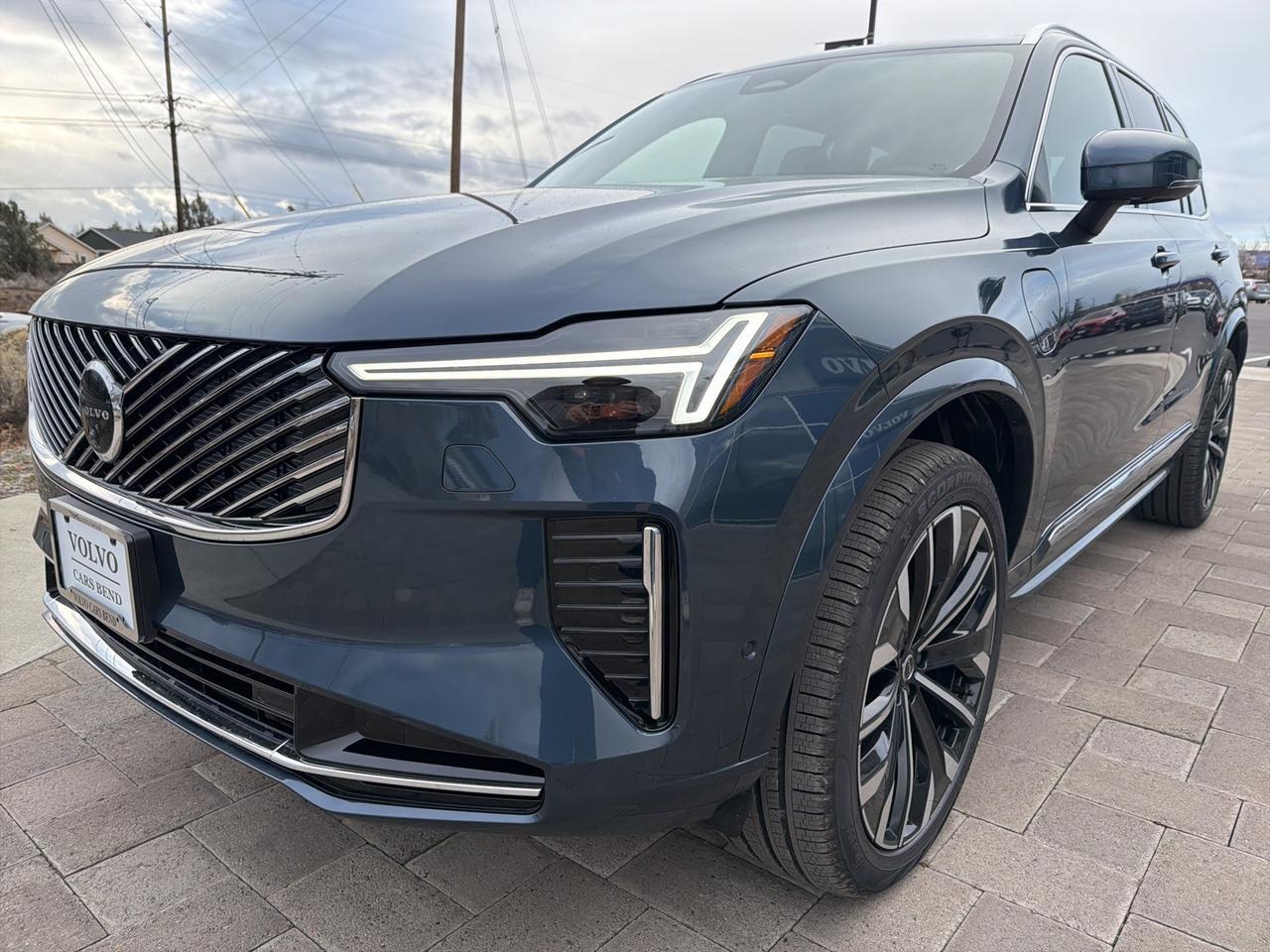2026 Volvo XC90 Plug-In Hybrid T8 Plus Bend OR