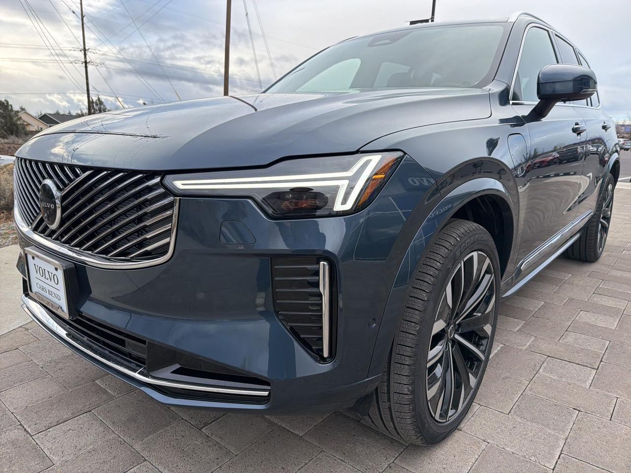 2026 Volvo XC90 Plug-In Hybrid T8 Plus Bend OR