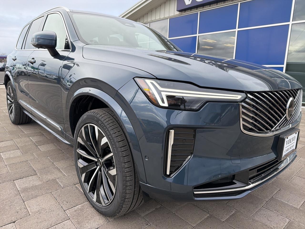 2026 Volvo XC90 Plug-In Hybrid T8 Plus