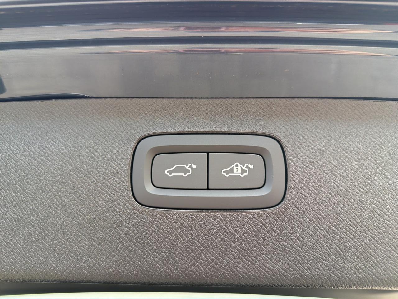 2026 Volvo XC90 Plug-In Hybrid T8 Plus Bend OR