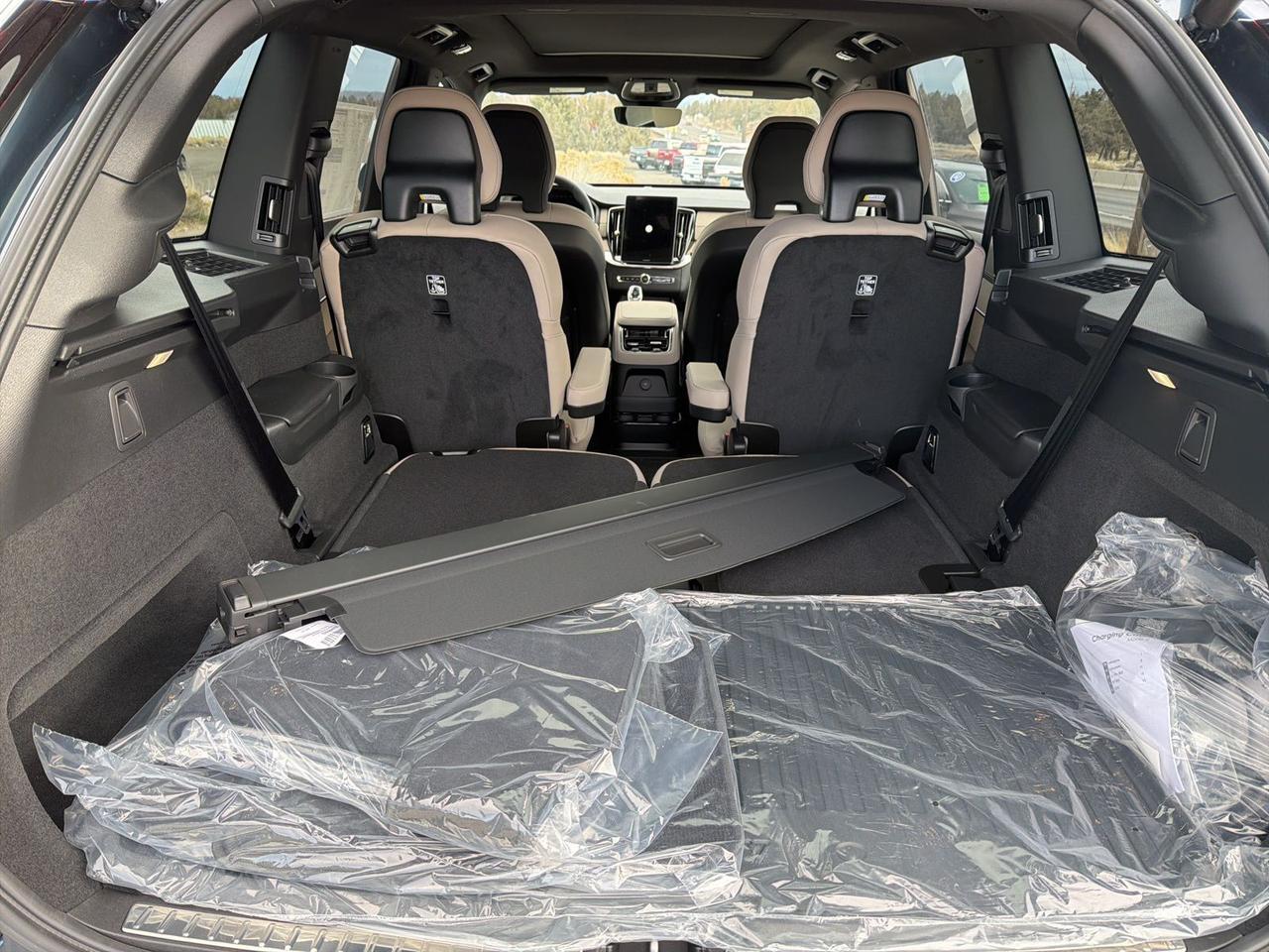 2026 Volvo XC90 Plug-In Hybrid T8 Plus Bend OR