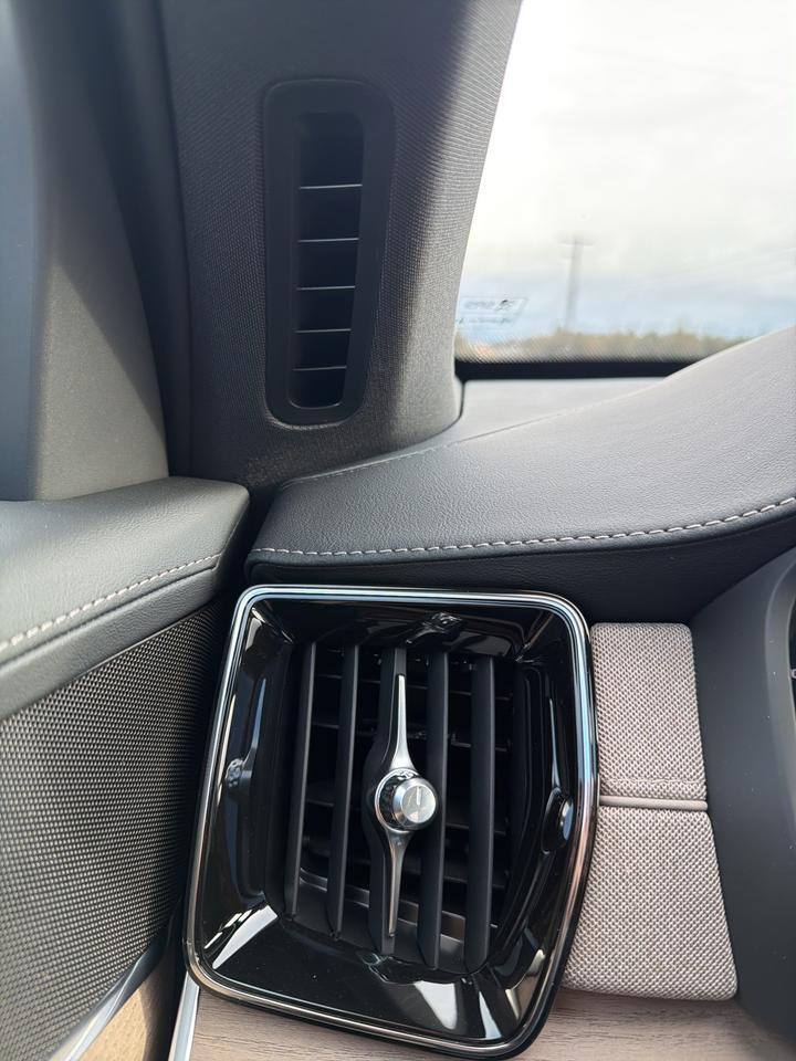 2026 Volvo XC90 Plug-In Hybrid T8 Plus Bend OR