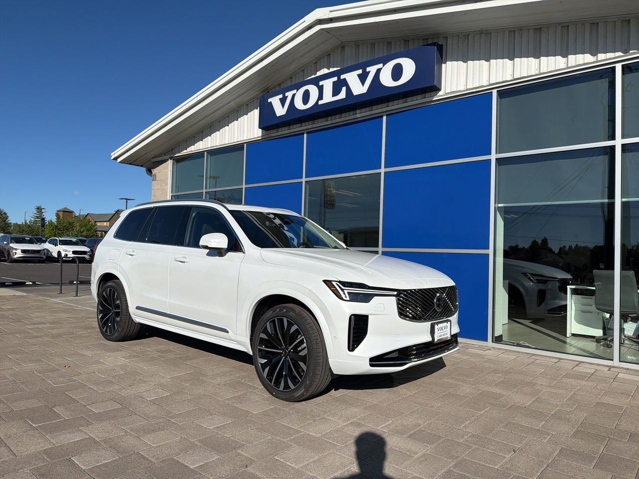 2026 Volvo XC90 Plug-In Hybrid T8 Plus