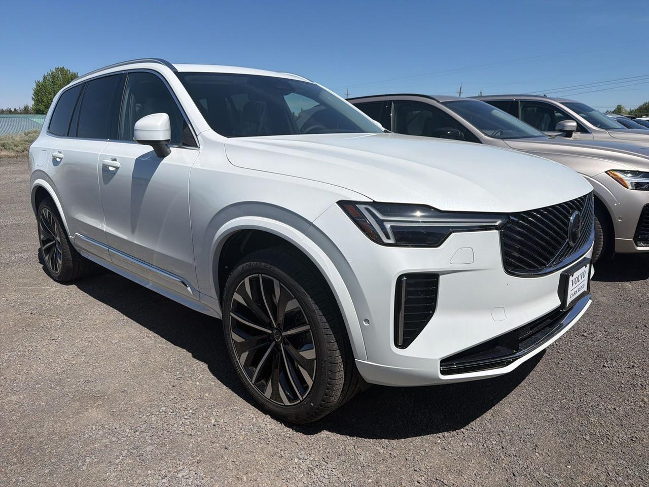 2026 Volvo XC90 Plug-In Hybrid T8 Plus
