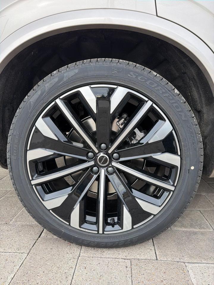 2026 Volvo XC90 Plug-In Hybrid T8 Plus Bend OR