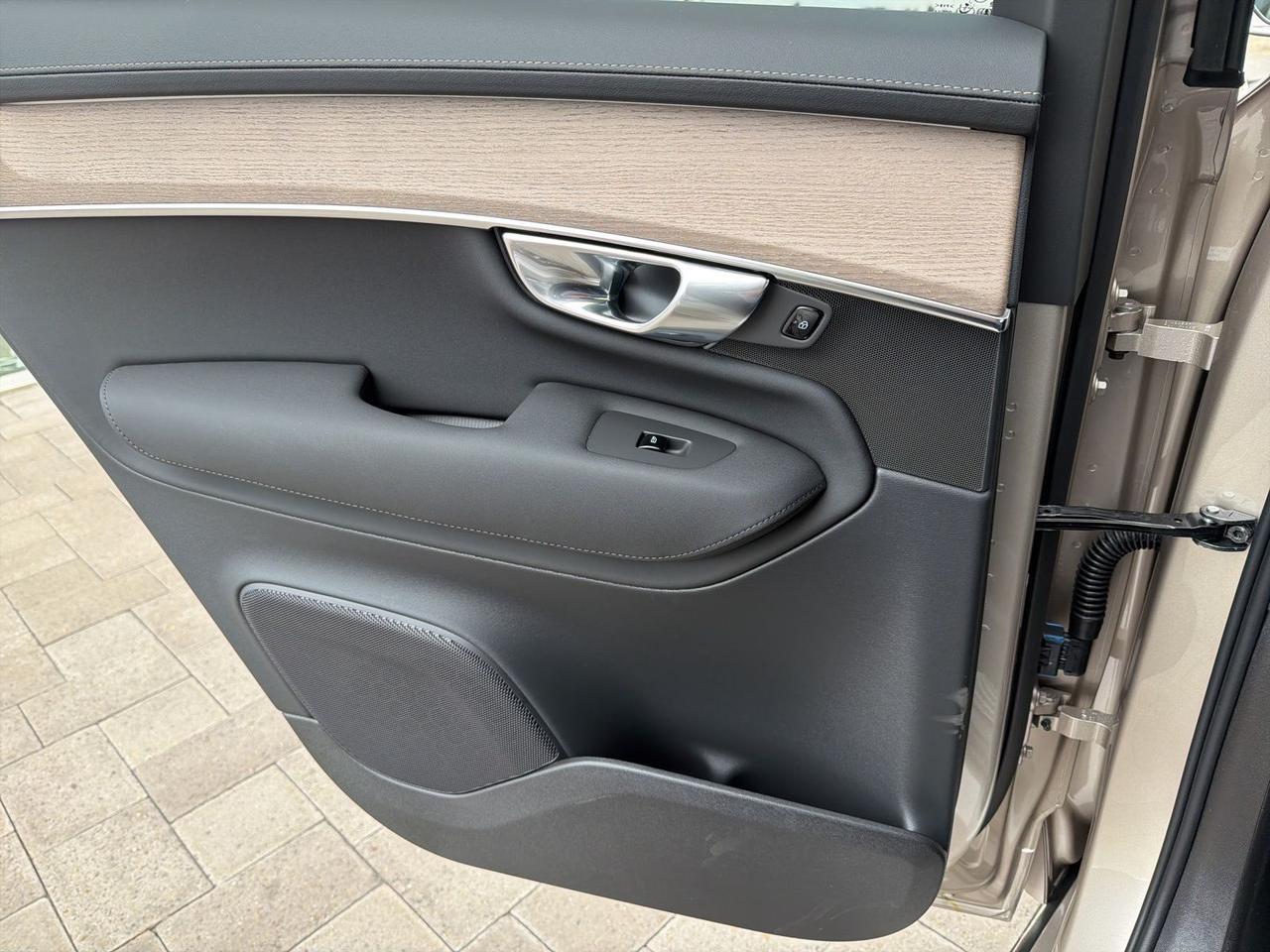 2026 Volvo XC90 Plug-In Hybrid T8 Plus Bend OR