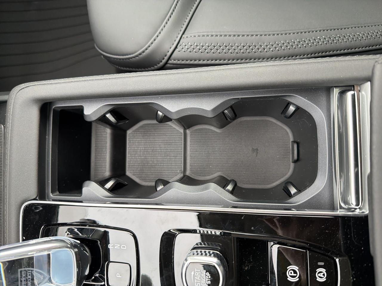 2026 Volvo XC90 Plug-In Hybrid T8 Plus Bend OR