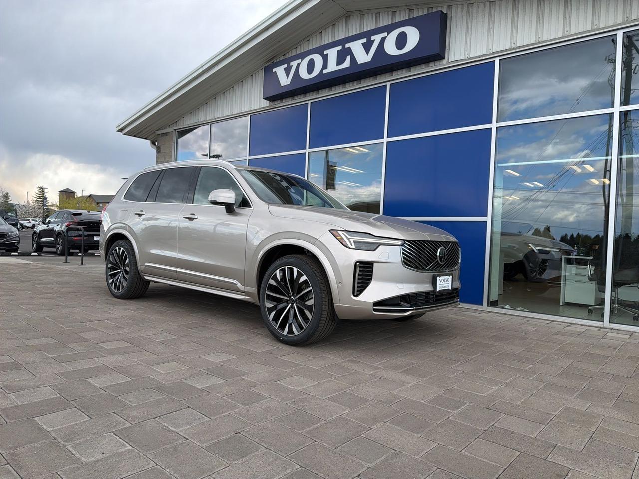 2026 Volvo XC90 Plug-In Hybrid T8 Plus