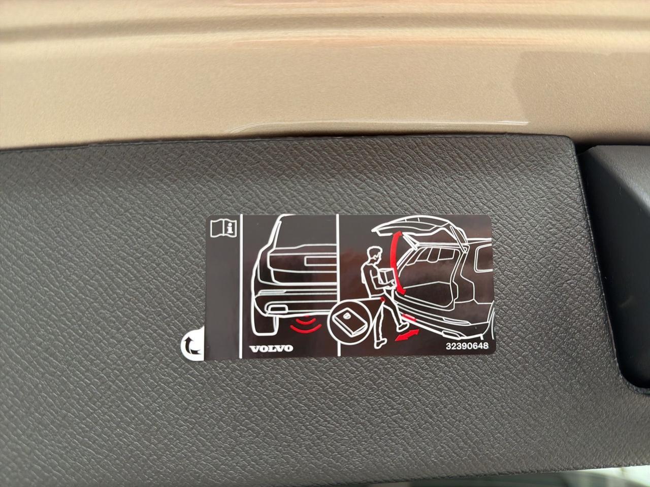 2026 Volvo XC90 Plug-In Hybrid T8 Plus Bend OR