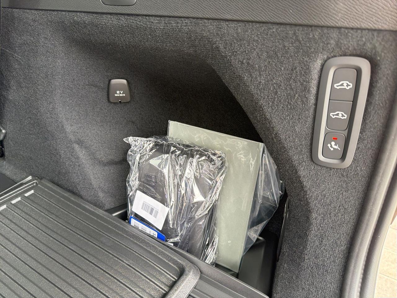 2026 Volvo XC90 Plug-In Hybrid T8 Plus Bend OR