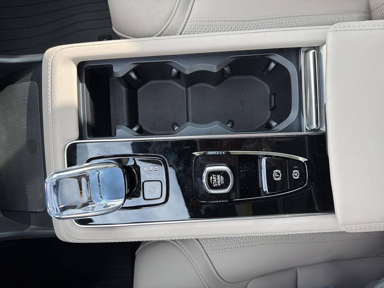 2026 Volvo XC90 Plug-In Hybrid T8 Plus Bend OR