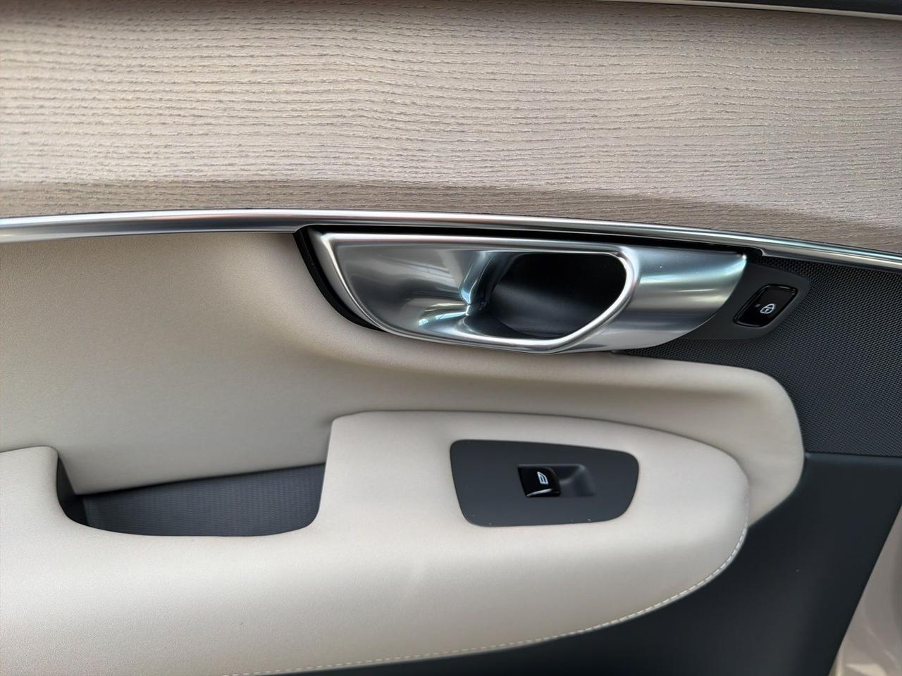 2026 Volvo XC90 Plug-In Hybrid T8 Plus Bend OR