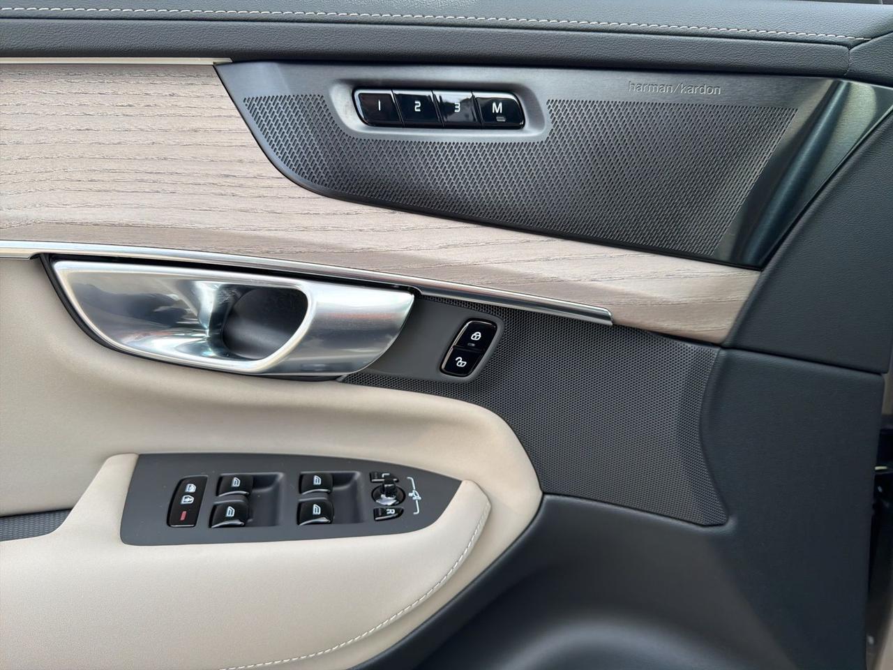 2026 Volvo XC90 Plug-In Hybrid T8 Plus Bend OR