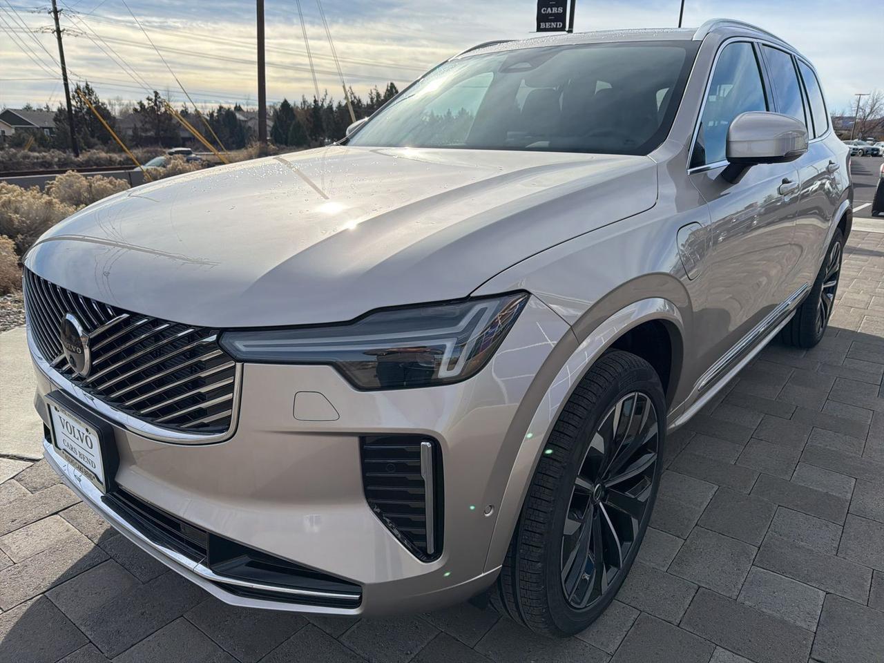 2026 Volvo XC90 Plug-In Hybrid T8 Plus Bend OR