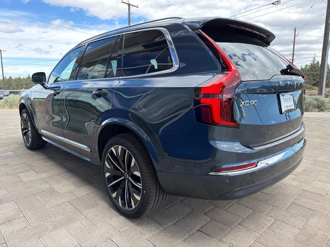 2026 Volvo XC90 Plug-In Hybrid T8 Plus Bend OR