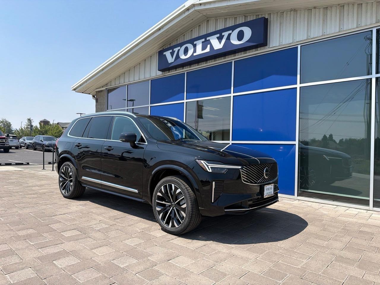 2026 Volvo XC90 Plug-In Hybrid T8 Plus