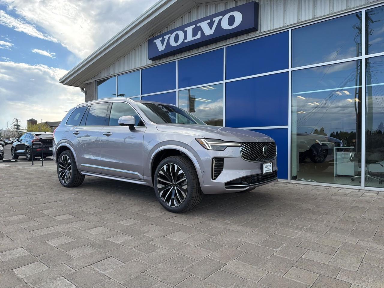 2026 Volvo XC90 Plug-In Hybrid T8 Plus