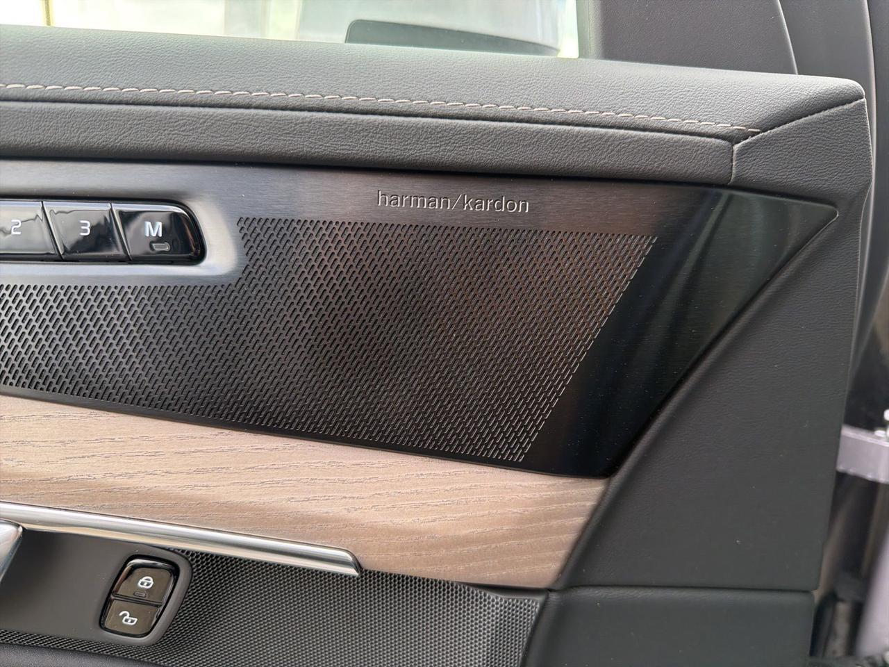 2026 Volvo XC90 Plug-In Hybrid T8 Plus Bend OR