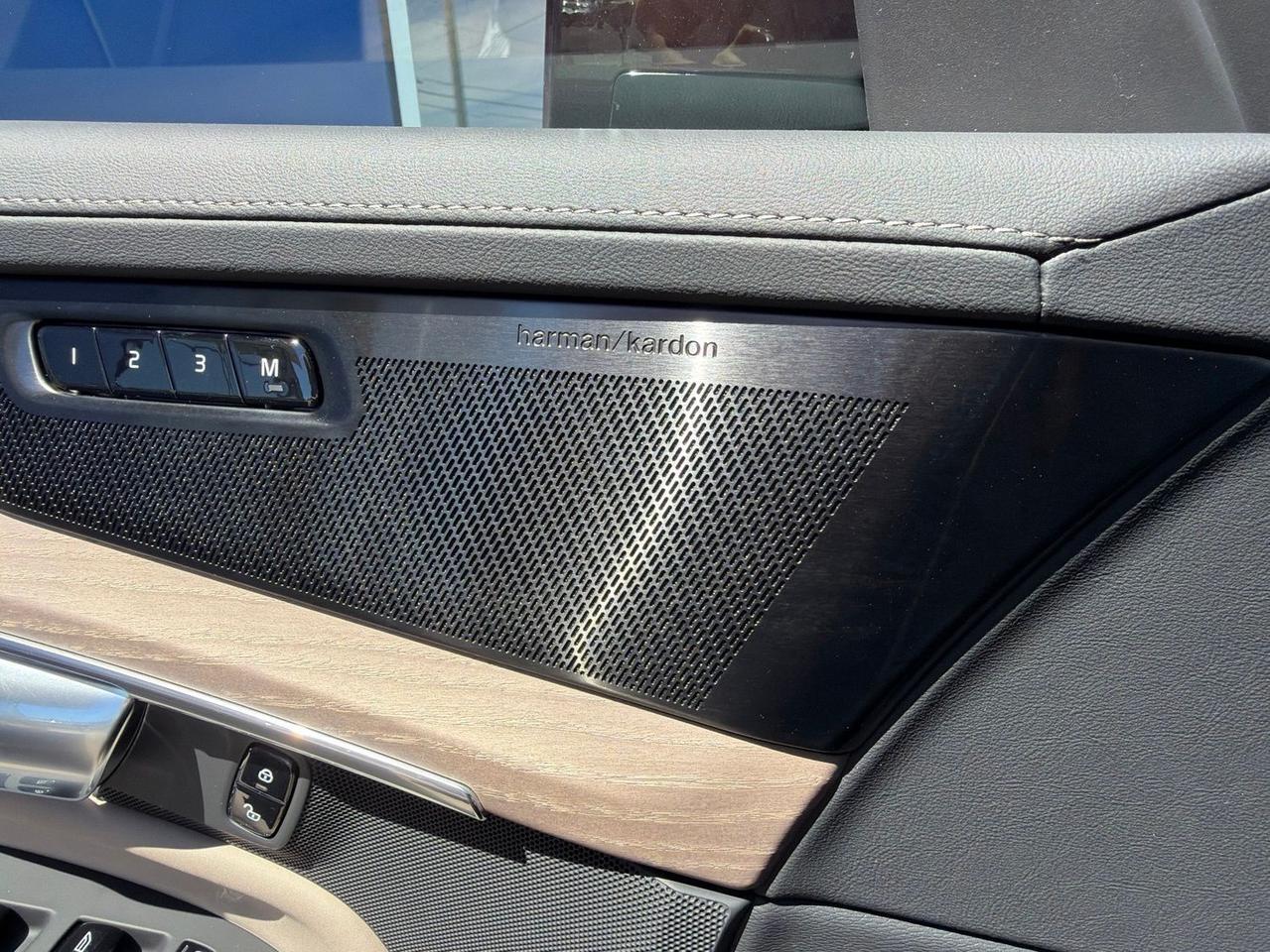 2026 Volvo XC90 Plug-In Hybrid T8 Plus Bend OR
