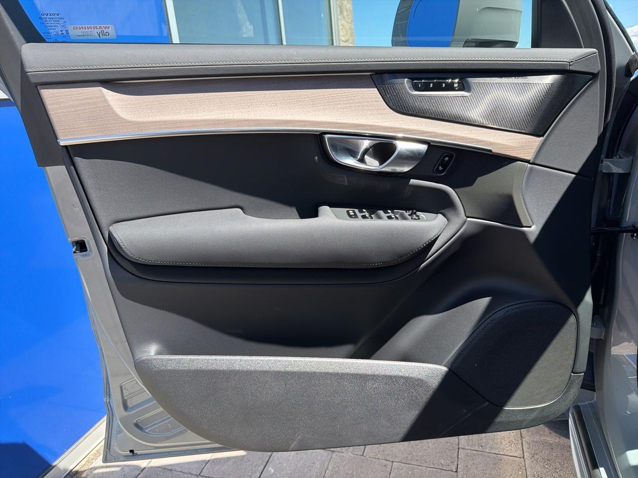 2026 Volvo XC90 Plug-In Hybrid T8 Plus Bend OR