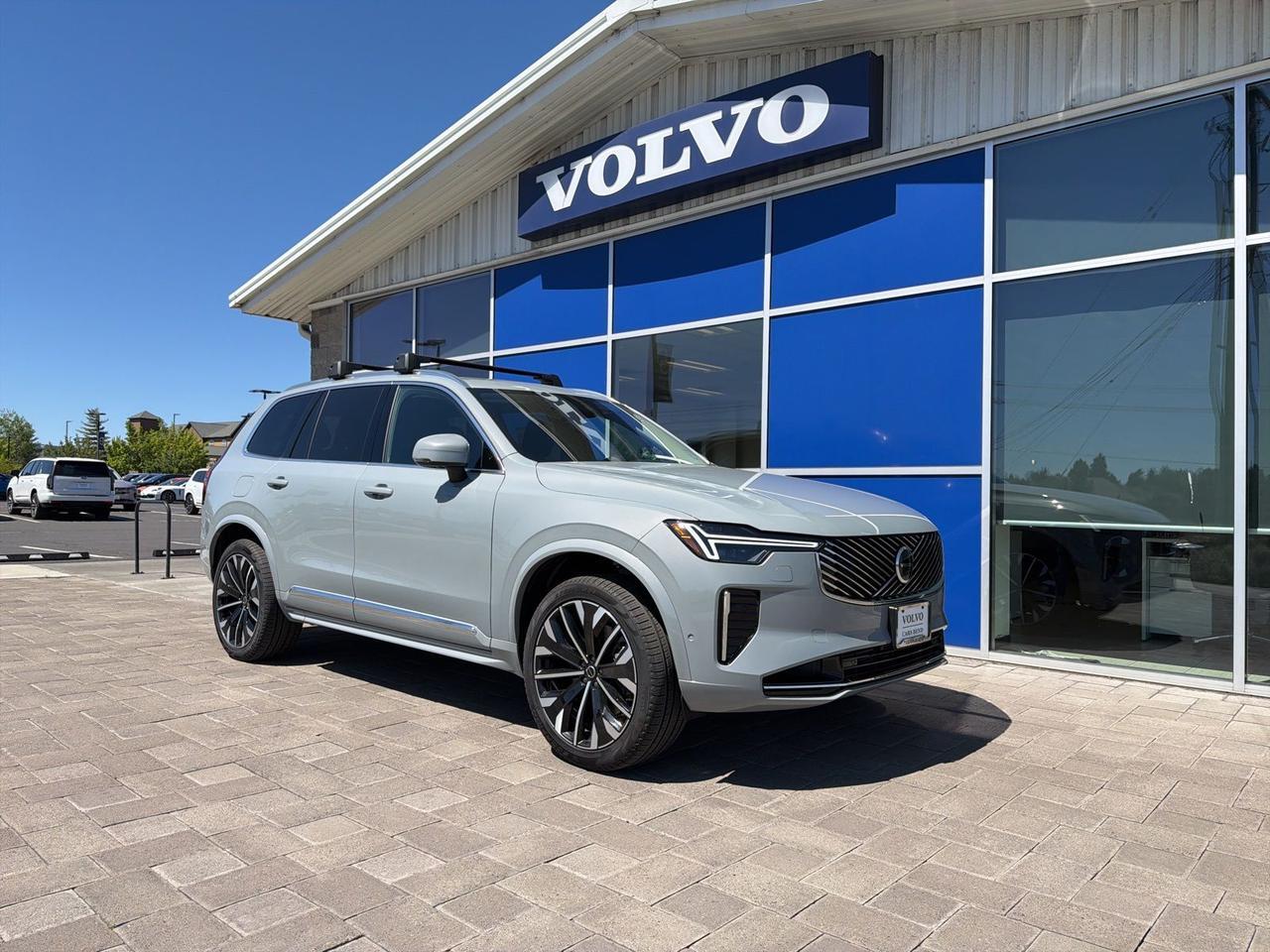 2026 Volvo XC90 T8 Recharge Plus Bright 7-Seat 4WD's photo