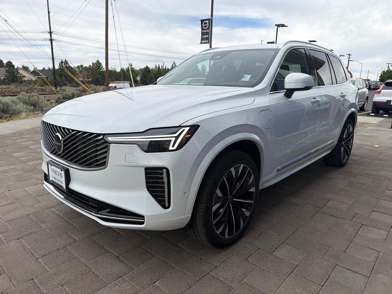 2026 Volvo XC90 Plug-In Hybrid T8 Plus Bend OR