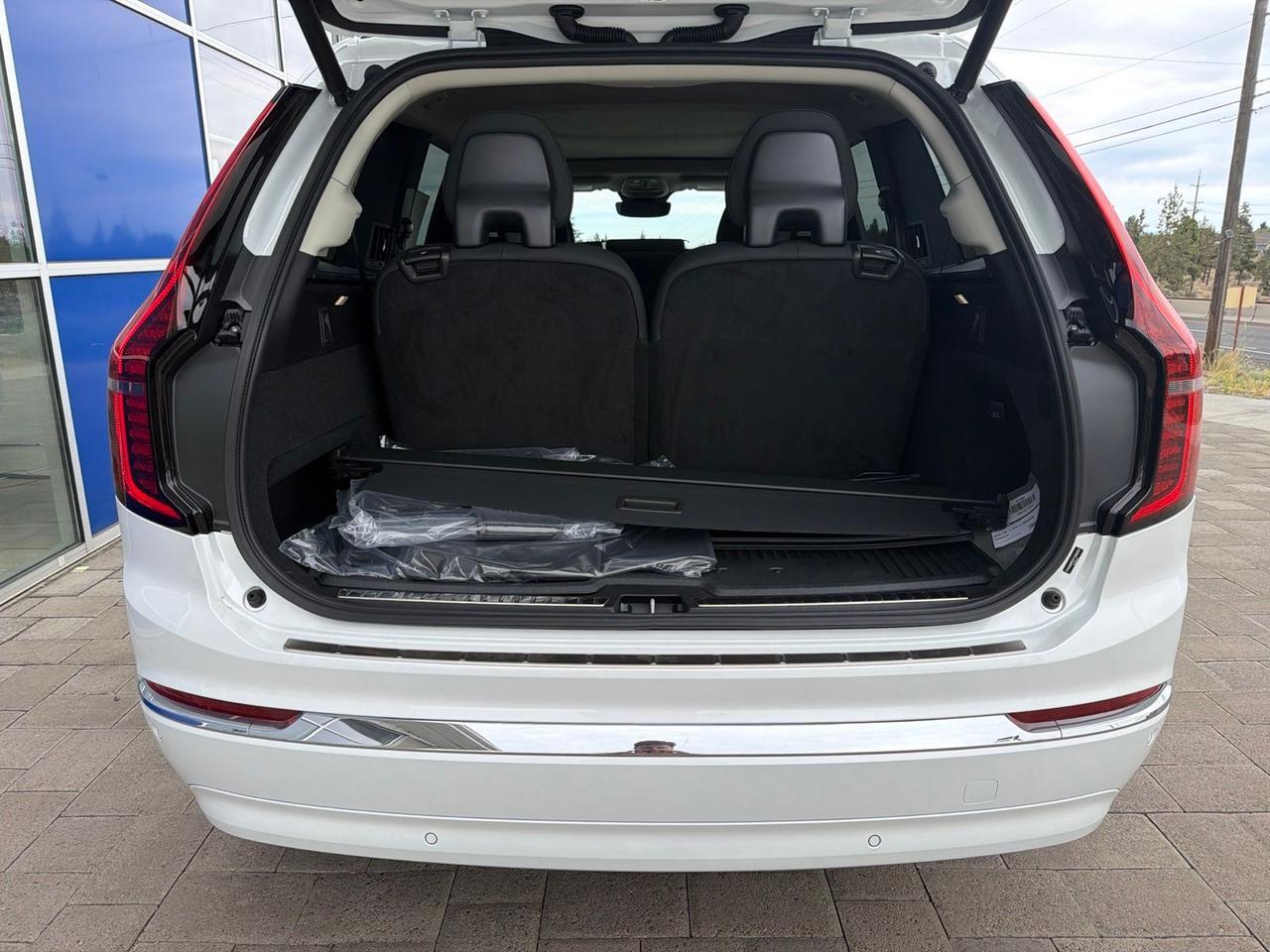 2026 Volvo XC90 Plug-In Hybrid T8 Plus Bend OR