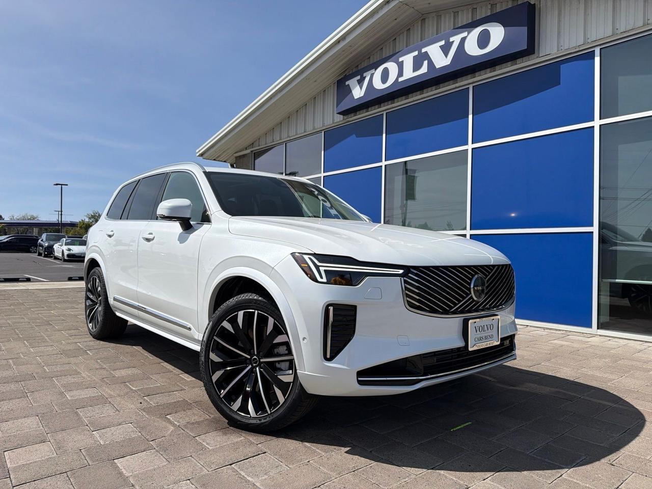 2026 Volvo XC90 Plug-In Hybrid T8 Plus