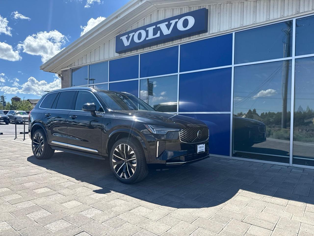 2026 Volvo XC90 Plug-In Hybrid T8 Plus