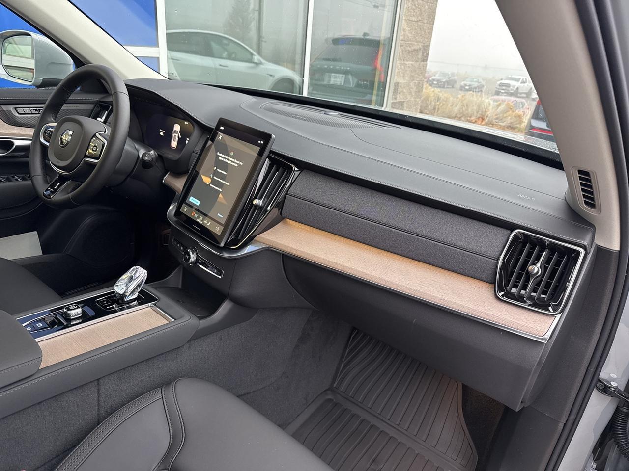 2026 Volvo XC90 Plug-In Hybrid T8 Plus Bend OR