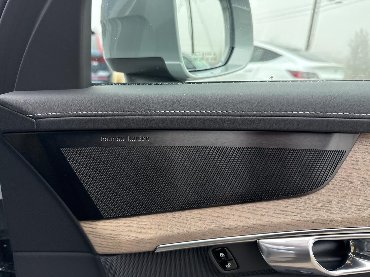 2026 Volvo XC90 Plug-In Hybrid T8 Plus Bend OR