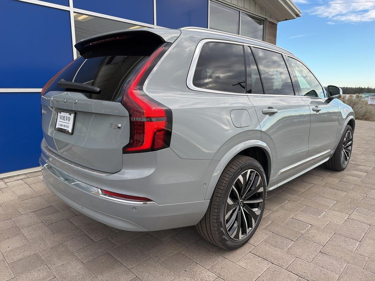 2026 Volvo XC90 Plug-In Hybrid T8 Plus Bend OR