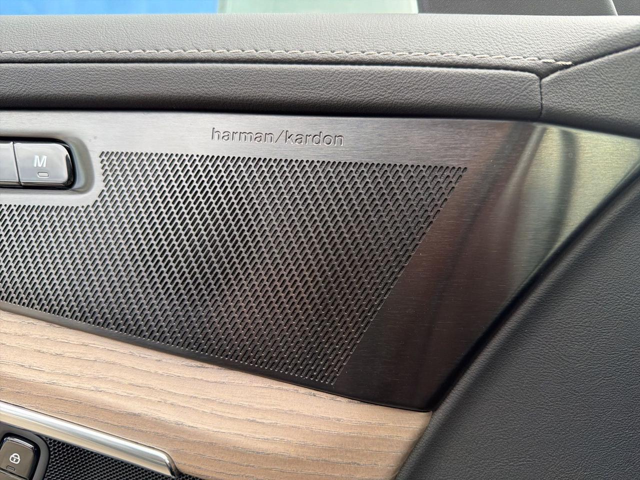 2026 Volvo XC90 Plug-In Hybrid T8 Plus Bend OR