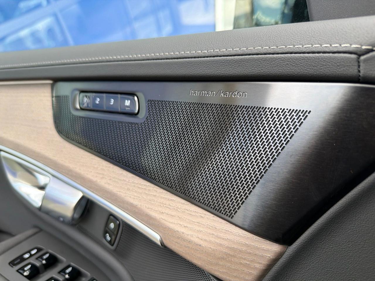 2026 Volvo XC90 Plug-In Hybrid T8 Plus Bend OR
