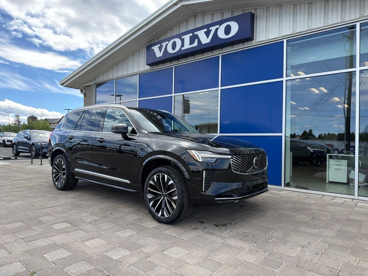 2026 Volvo XC90 Plug-In Hybrid T8 Plus