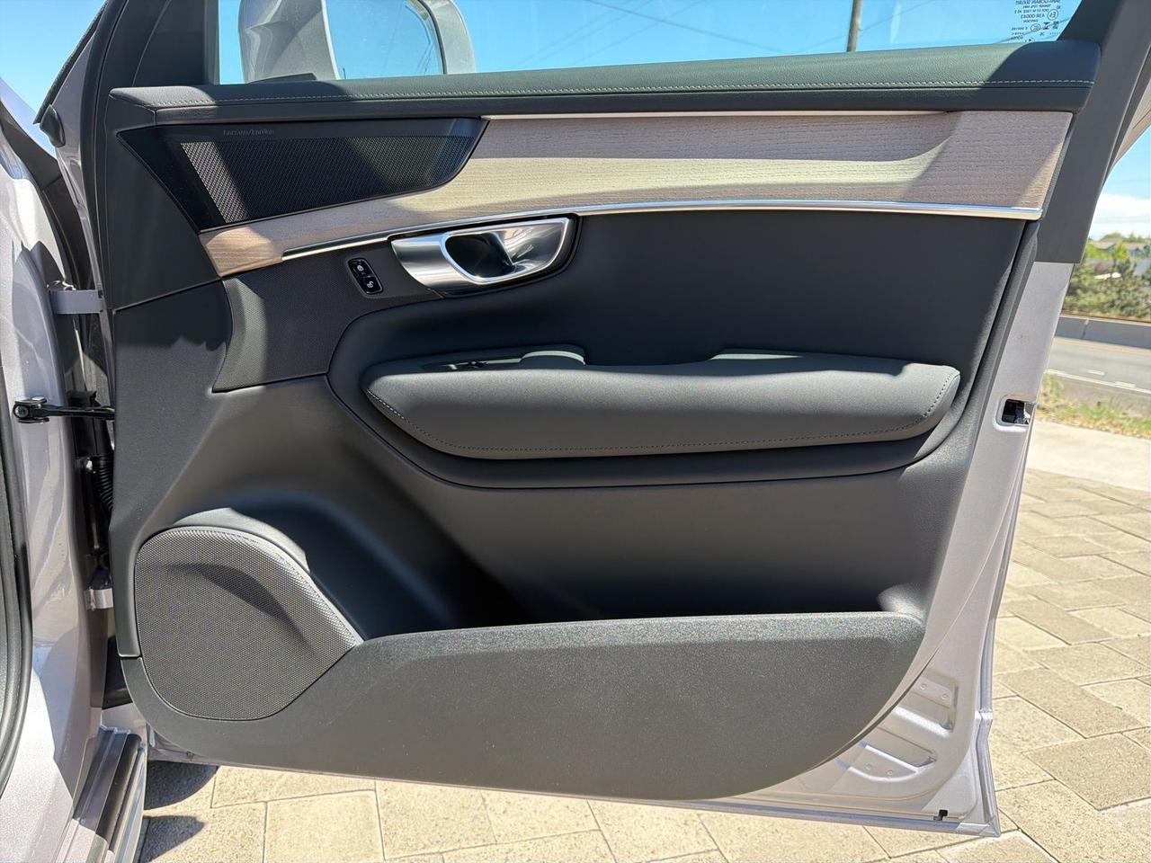 2026 Volvo XC90 Plug-In Hybrid T8 Plus Bend OR
