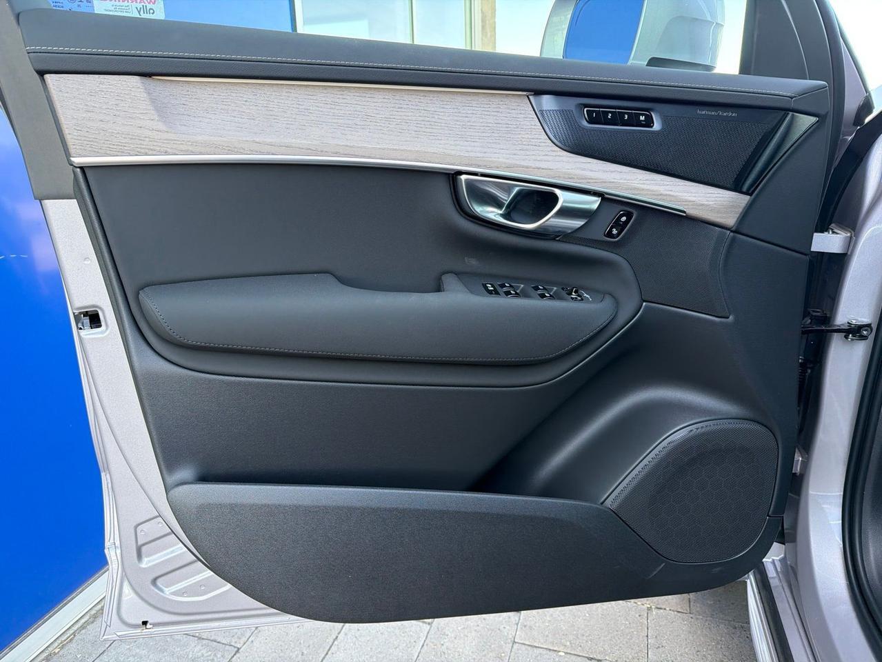 2026 Volvo XC90 Plug-In Hybrid T8 Plus Bend OR