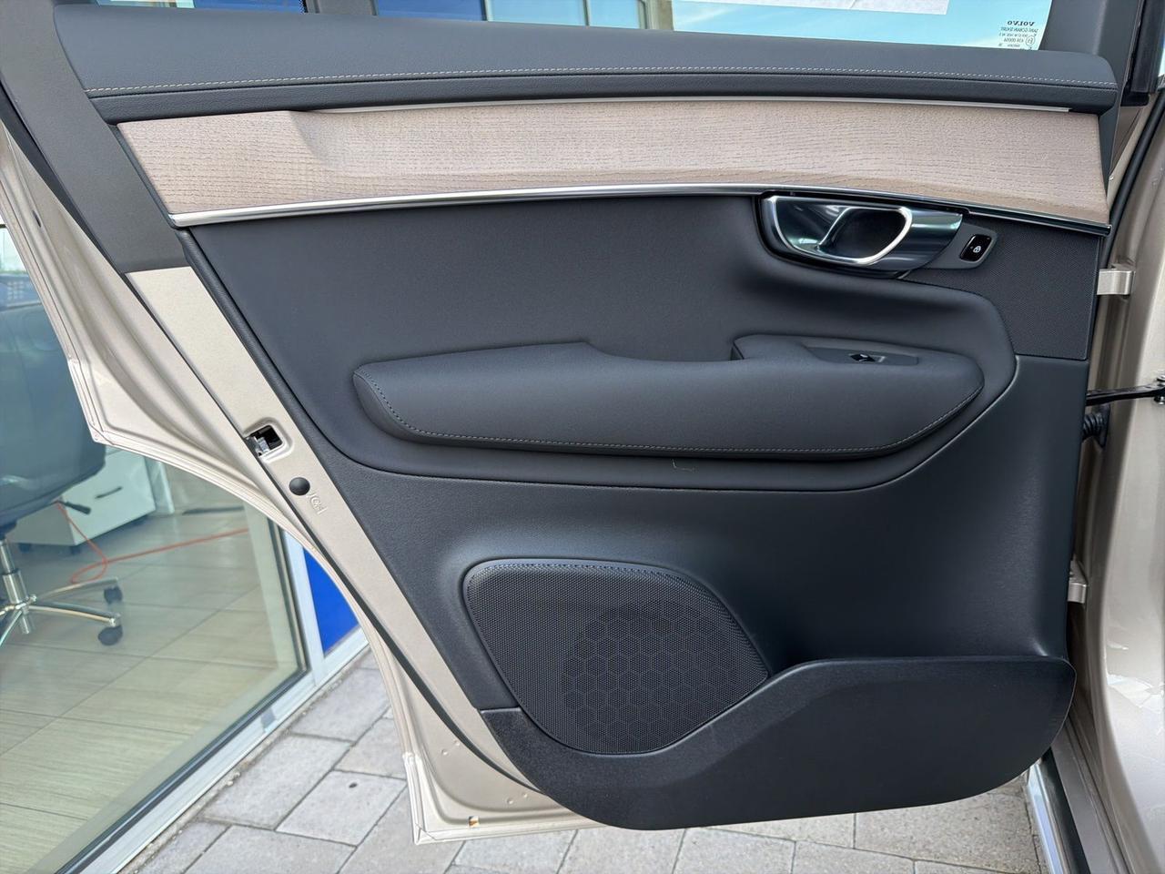 2026 Volvo XC90 Plug-In Hybrid T8 Plus Bend OR