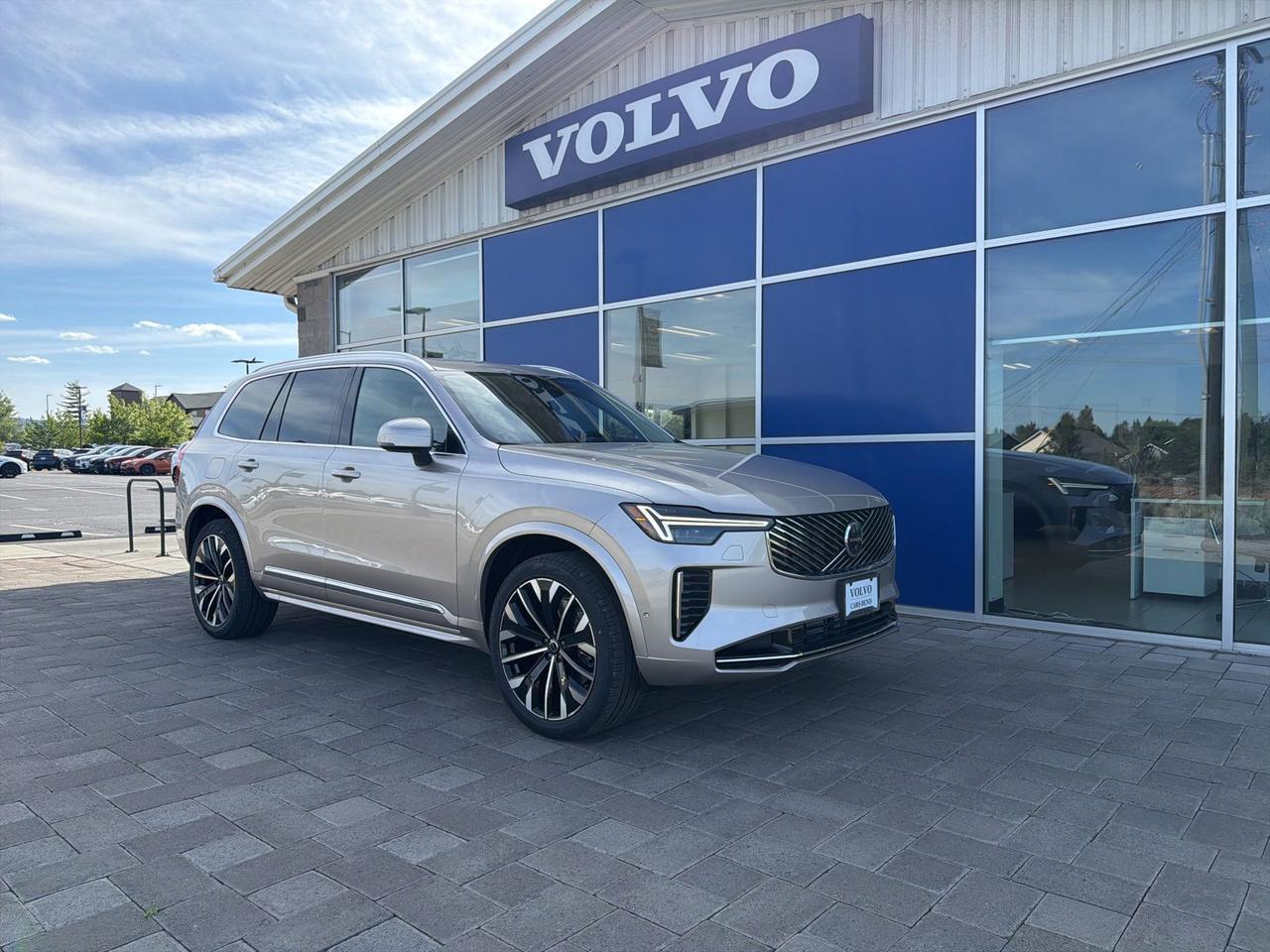 2026 Volvo XC90 Plug-In Hybrid T8 Plus