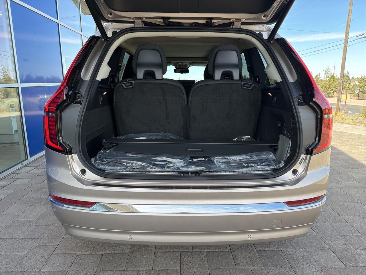 2026 Volvo XC90 Plug-In Hybrid T8 Plus Bend OR