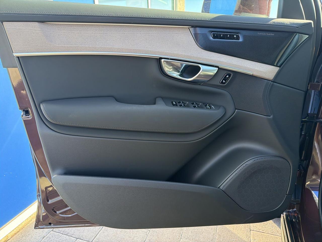 2026 Volvo XC90 Plug-In Hybrid T8 Plus Bend OR