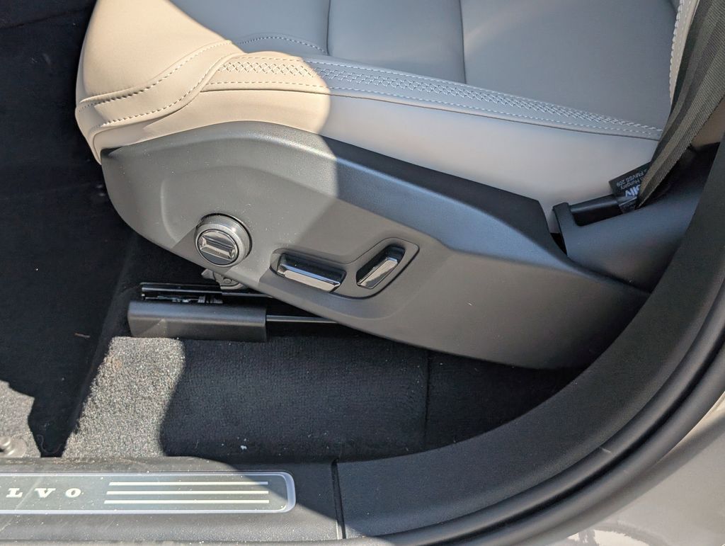2026 Volvo XC90 Plug-In Hybrid T8 Plus Hunt Valley MD