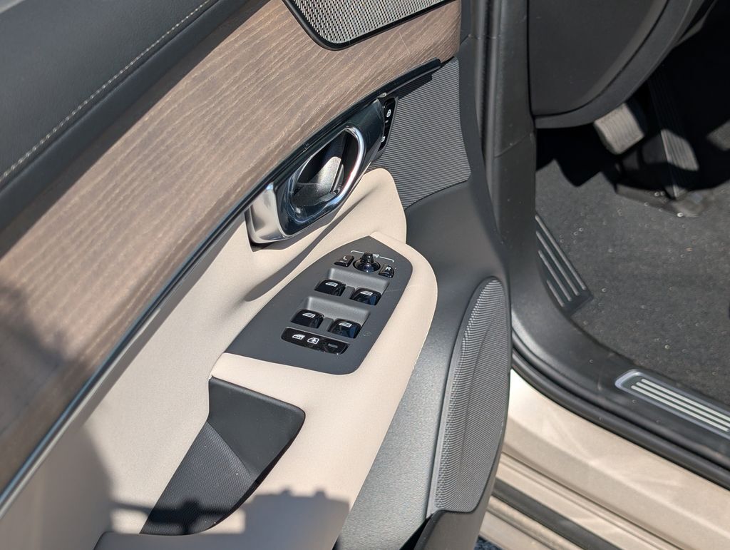 2026 Volvo XC90 Plug-In Hybrid T8 Plus Hunt Valley MD