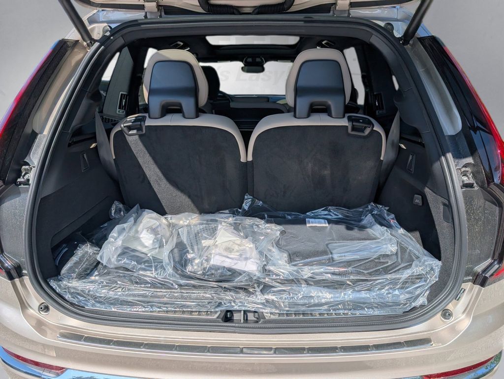 2026 Volvo XC90 Plug-In Hybrid T8 Plus Hunt Valley MD