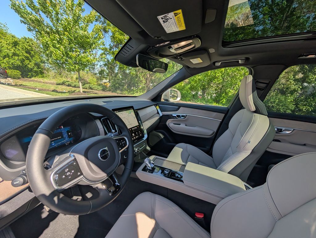 2026 Volvo XC90 Plug-In Hybrid T8 Plus Hunt Valley MD
