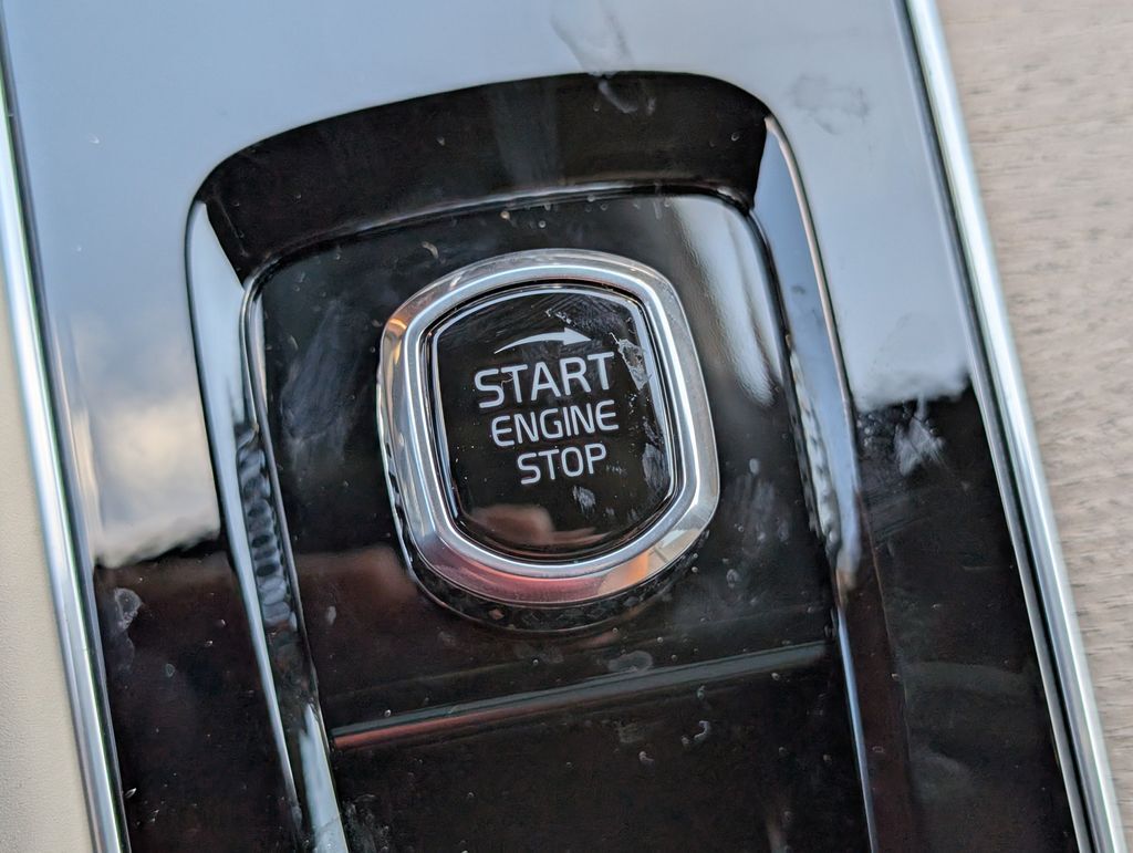 2026 Volvo XC90 Plug-In Hybrid T8 Plus Hunt Valley MD