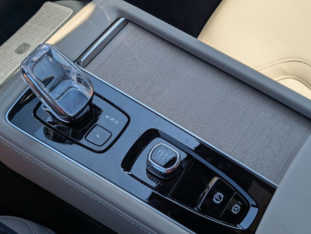 2026 Volvo XC90 Plug-In Hybrid T8 Plus Hunt Valley MD